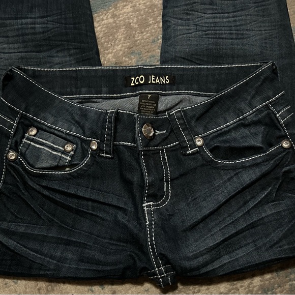 ZCO Size 7 Straight Leg Jeans - Picture 3 of 8